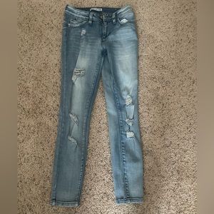 Juniors ripped skinny jeans size 5